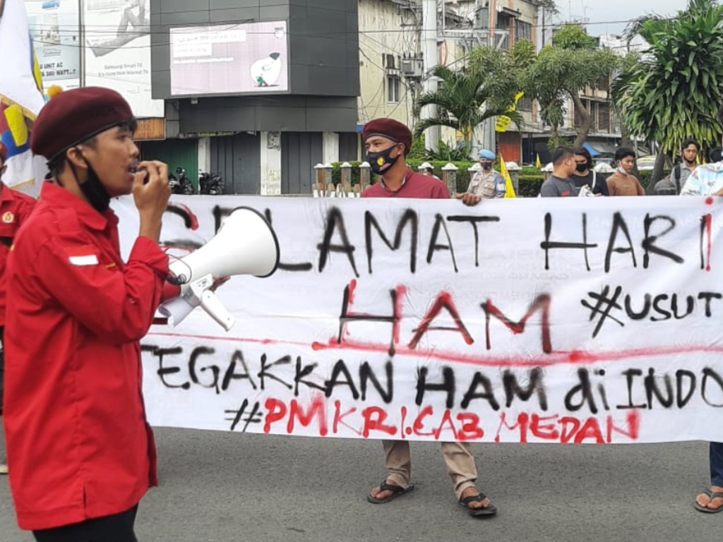 Aksi PMKRI Medan