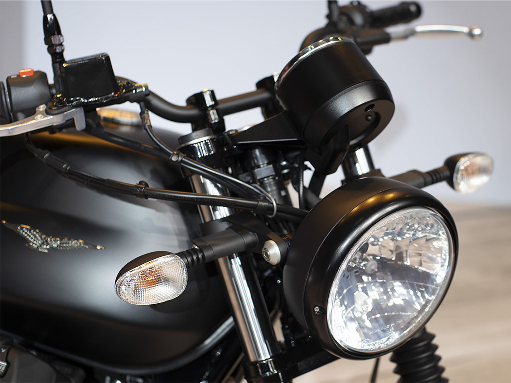 Moto Guzzi V7 III Stone