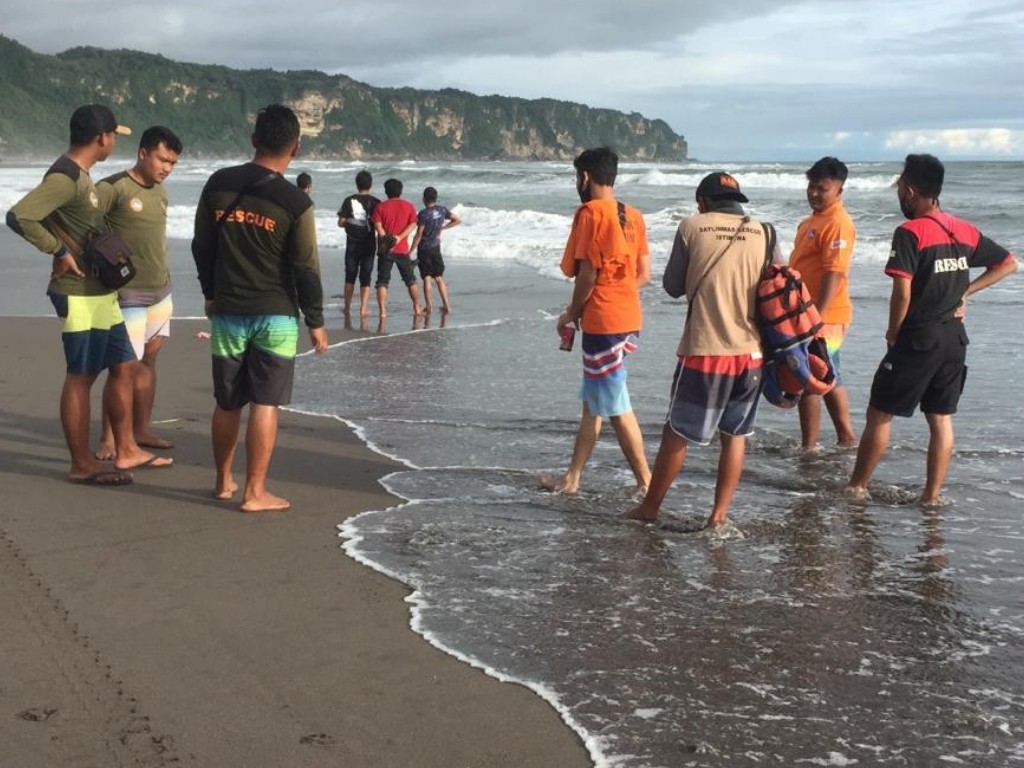 Hilang di Parangkusumo
