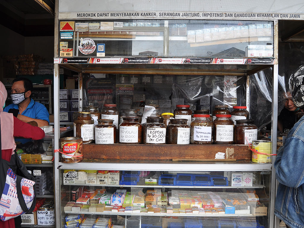 Toko Tembakau Legendaris di Yogyakarta, Lebih dari Seabad | Tagar