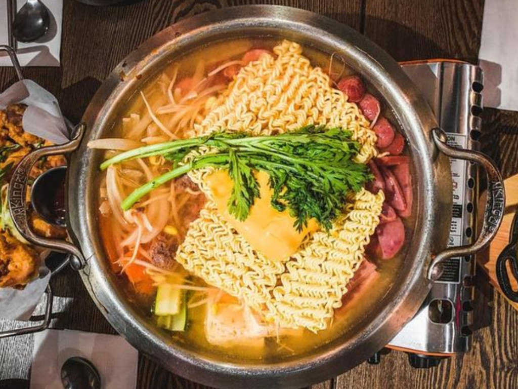 Budae Jjiggae Sup Korea
