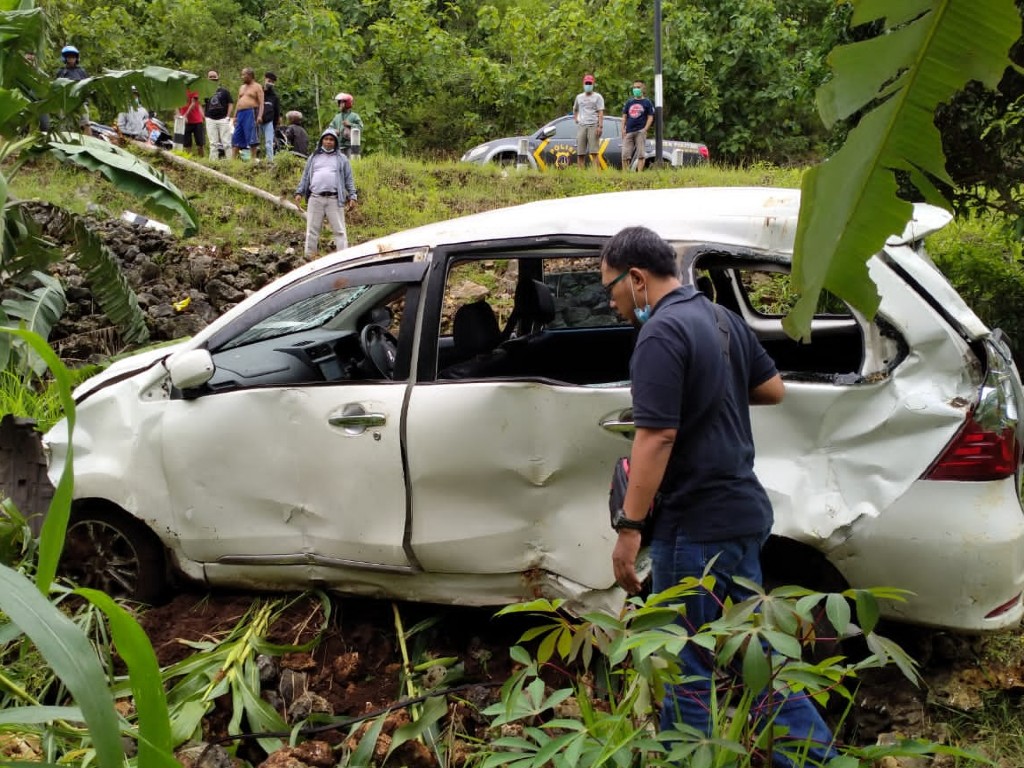 Mobil Kecelakaan di Gunungkidul