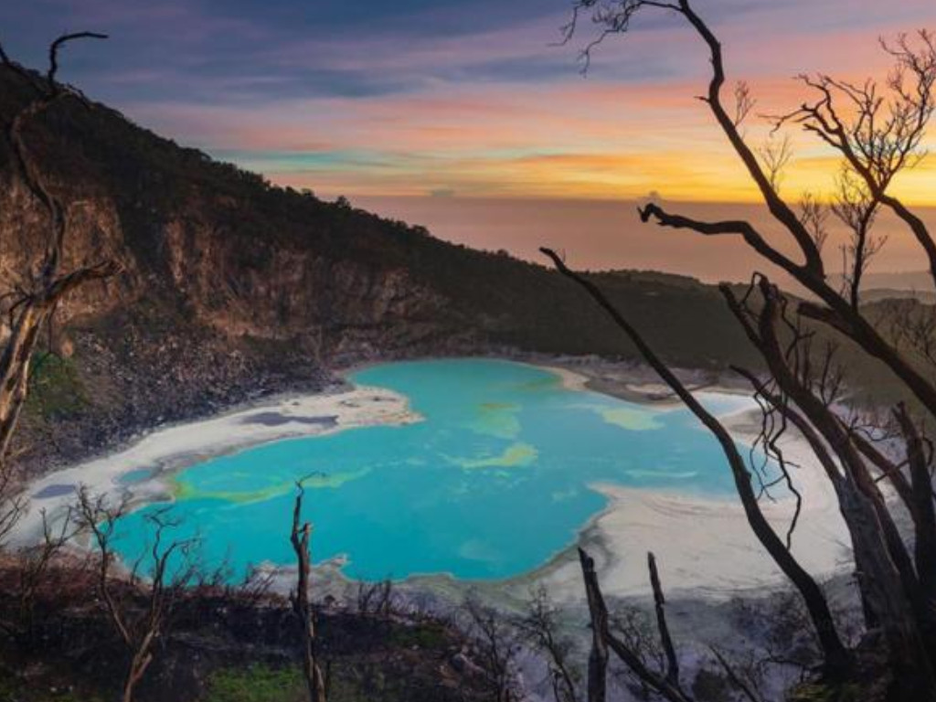 5 Potret Keindahan Kawah Putih Ciwidey Bandung Tagar