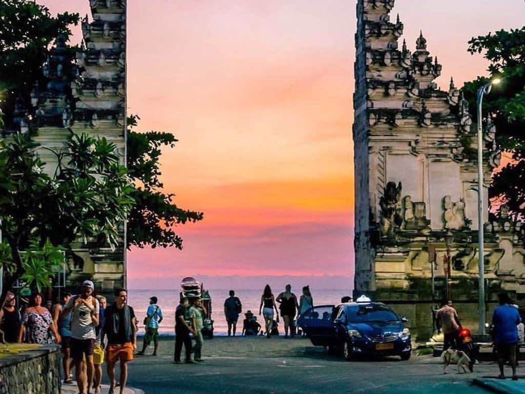 Pantai Kuta, Bali.