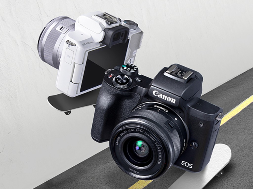 Canon EOS M50