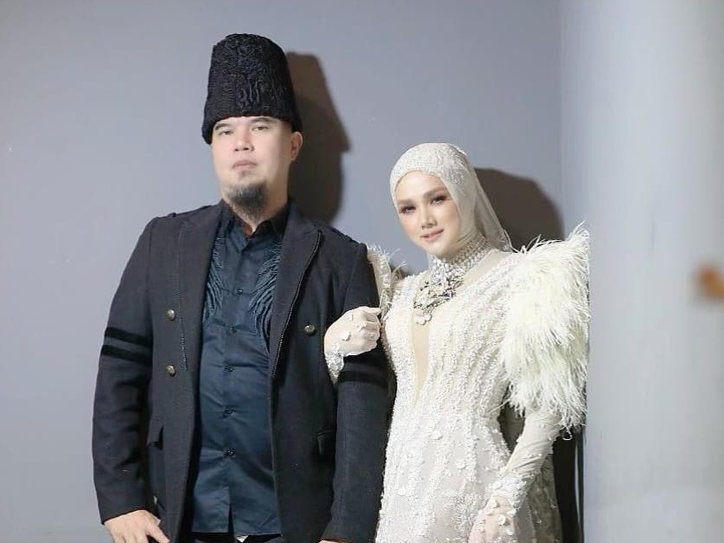 Mulan Jameela dan Ahmad Dhani