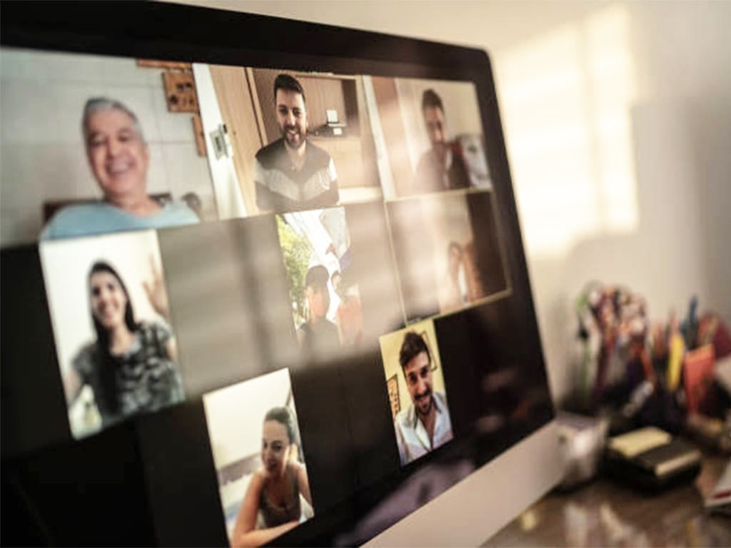Video Call Indonesia: Koneksi dan Inovasi di Era Digital