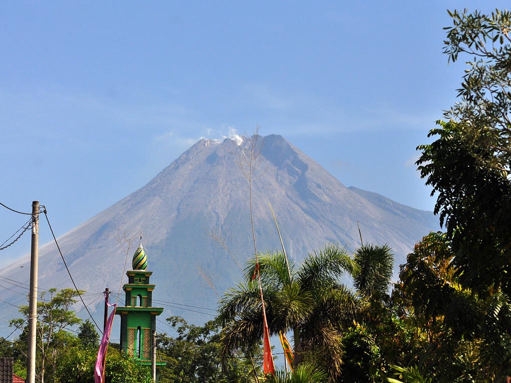 Cerita Pengungsi Merapi