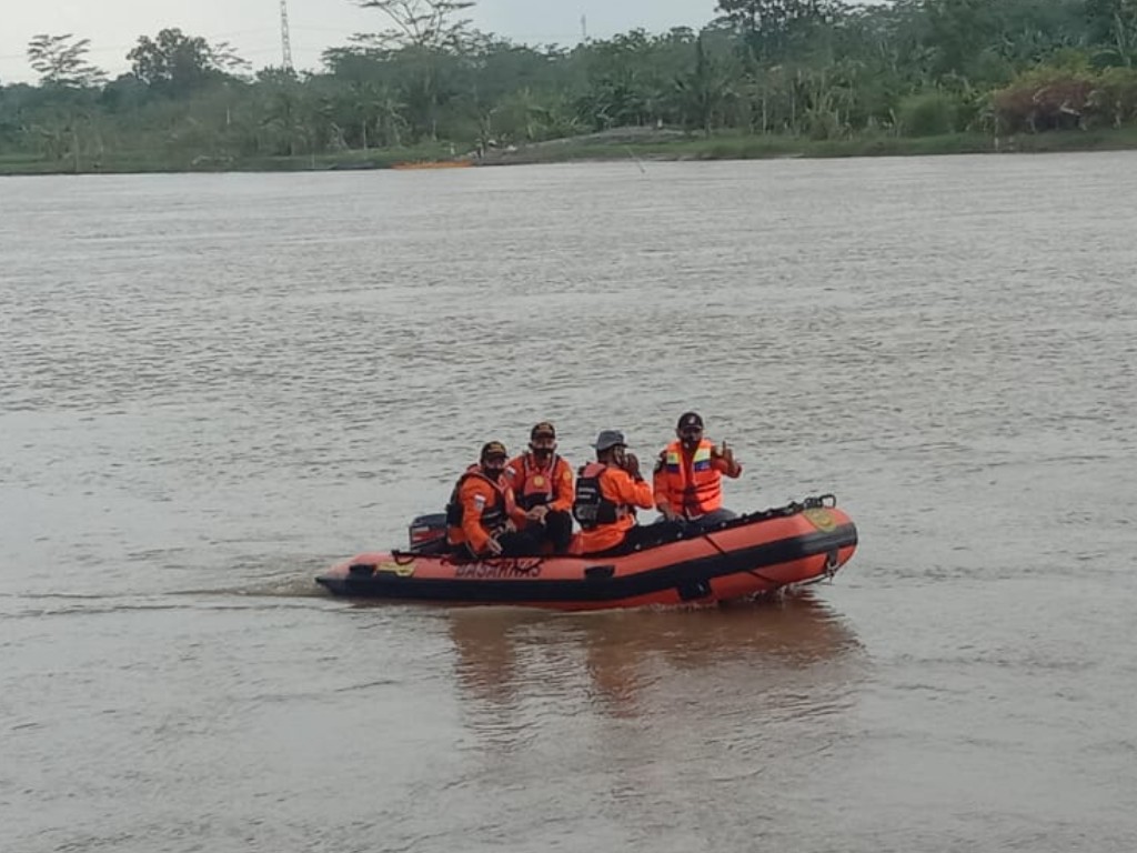 pencarian korban tenggelam serayu