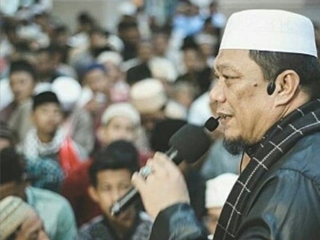 Ustaz Yahya Waloni