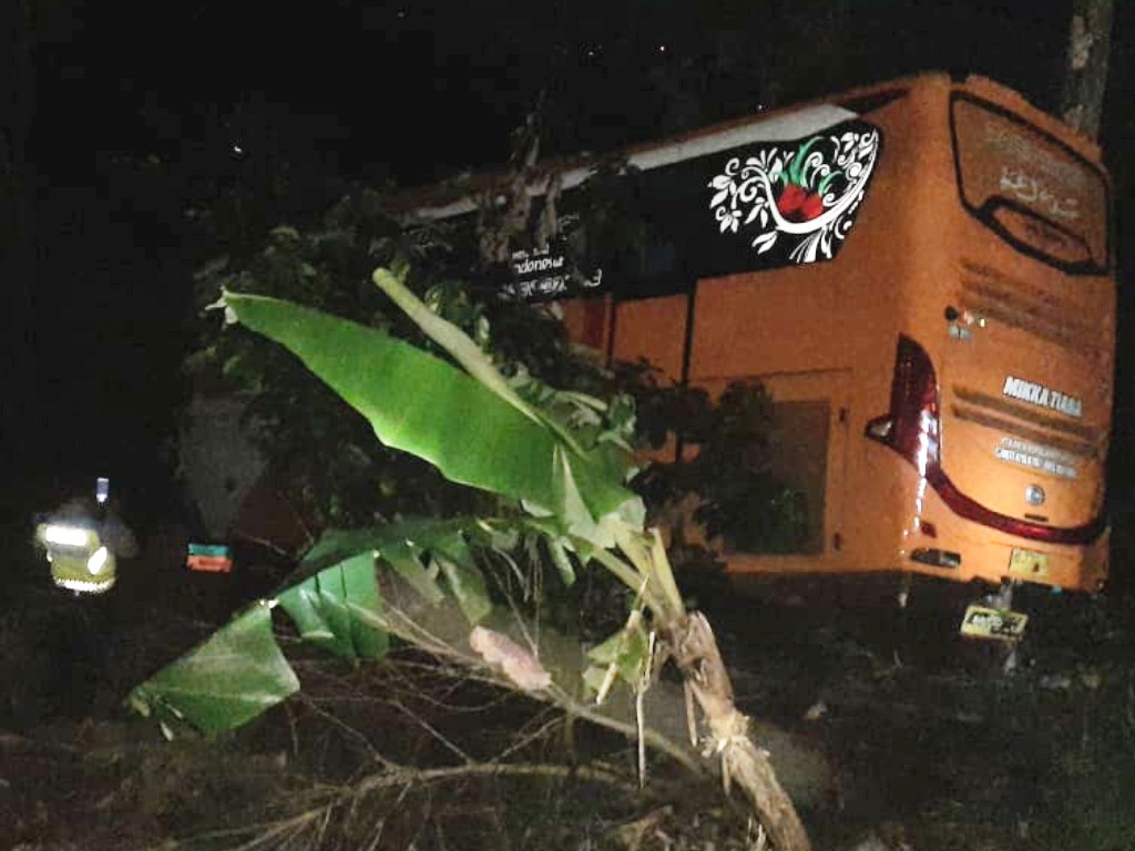 kecelakaan bus di kudus