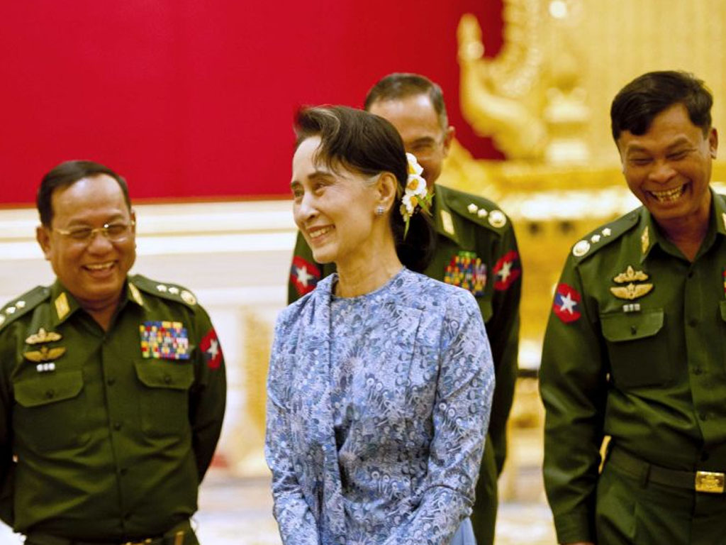 suu kyi dan militer