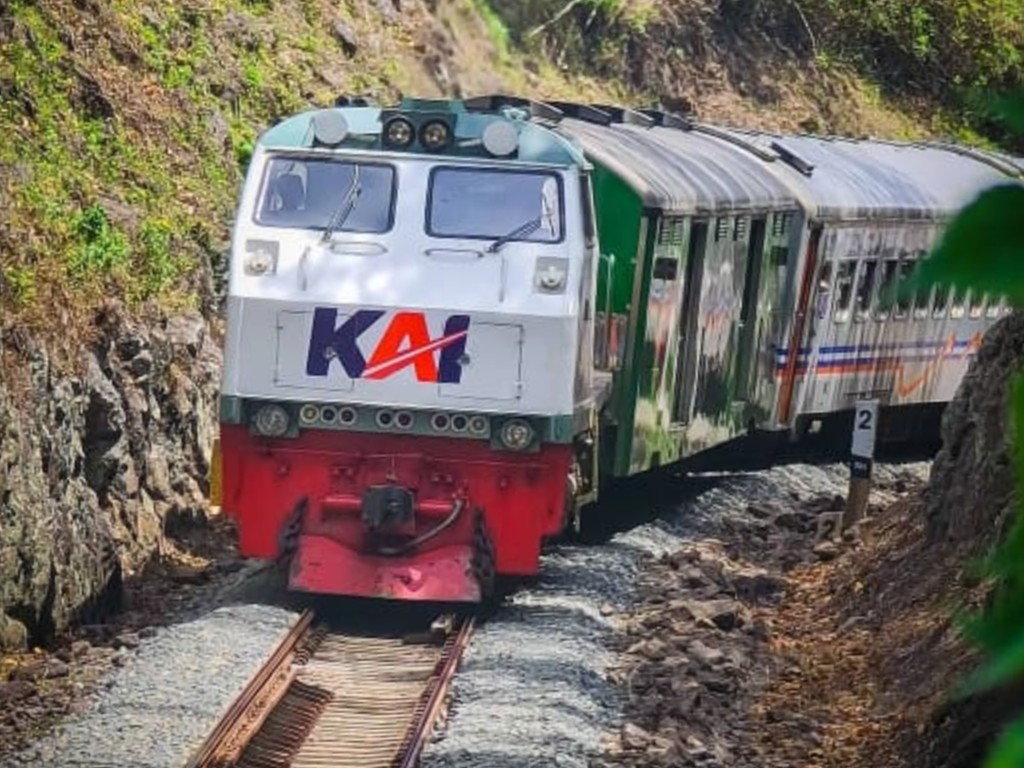 kereta api