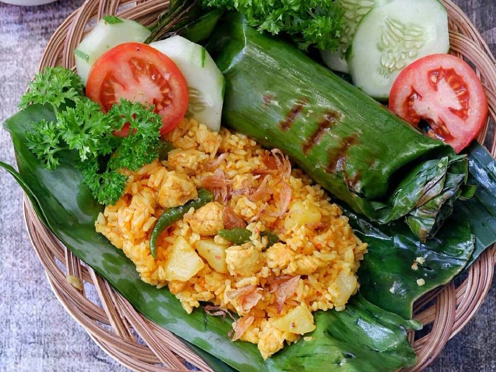 Nasi Bakar Kuning