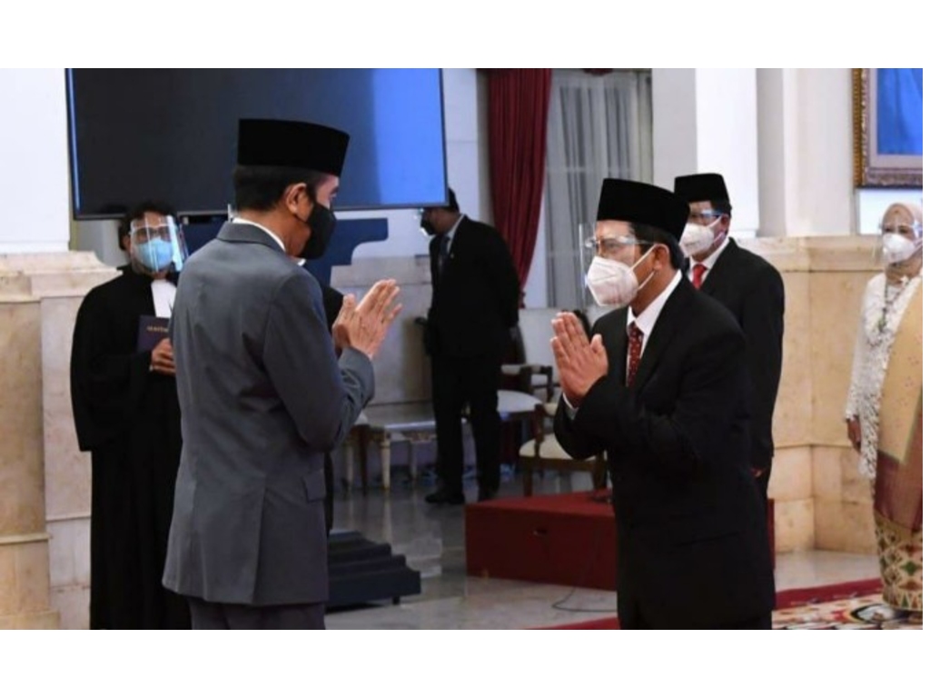 Presiden Joko Widodo - Ali Ghufron Mukti