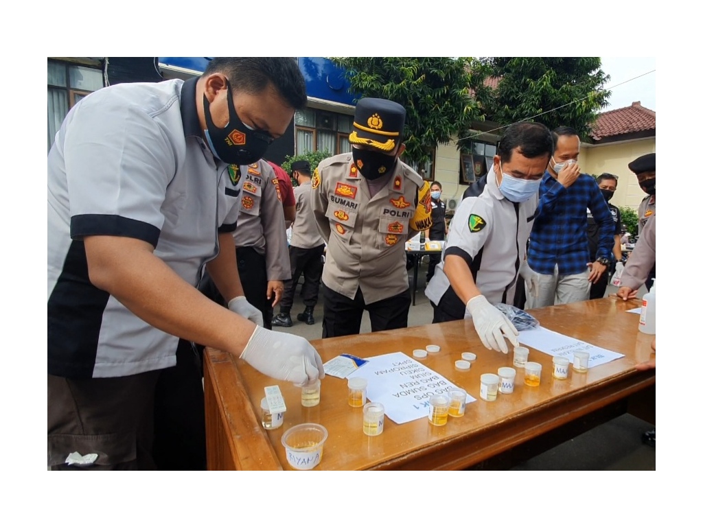 Tes urine Polres Majalengka