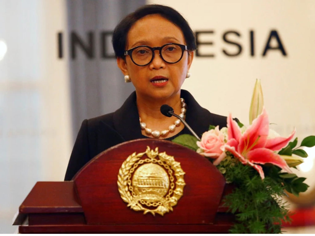 menlu retno