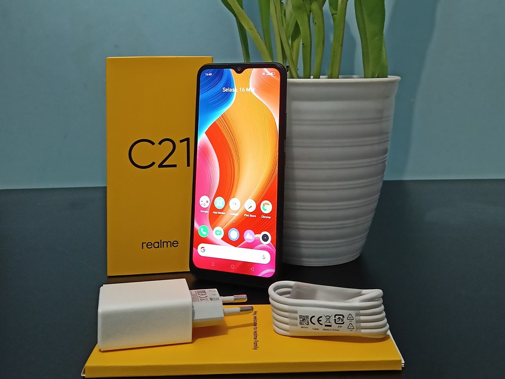 Realme C21