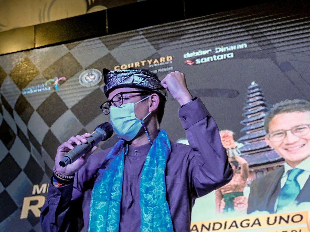 Sandiaga Uno