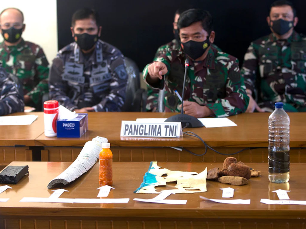 Panglima TNI Marsekal Hadi Tjahjanto jelaskan temuan benda