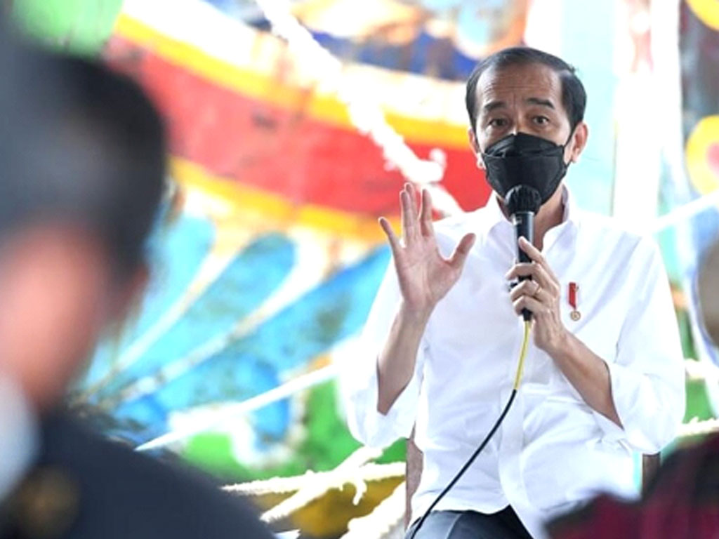 jokowi dialog dng nelayan di lamongan