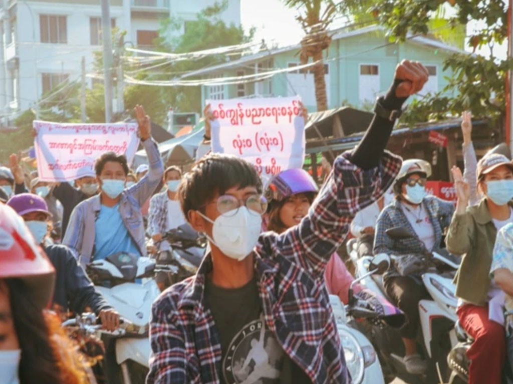 Aksi unjuk rasa di Mandalay
