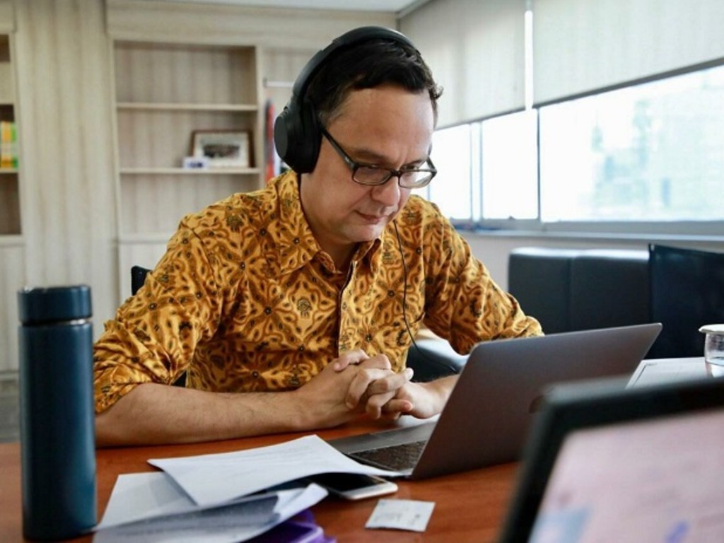 Odo R.M. Manuhutu
