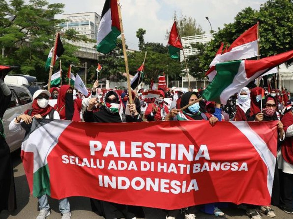 3.162 Polisi Kawal Aksi Bela Palestina di Kedubes AS | Tagar