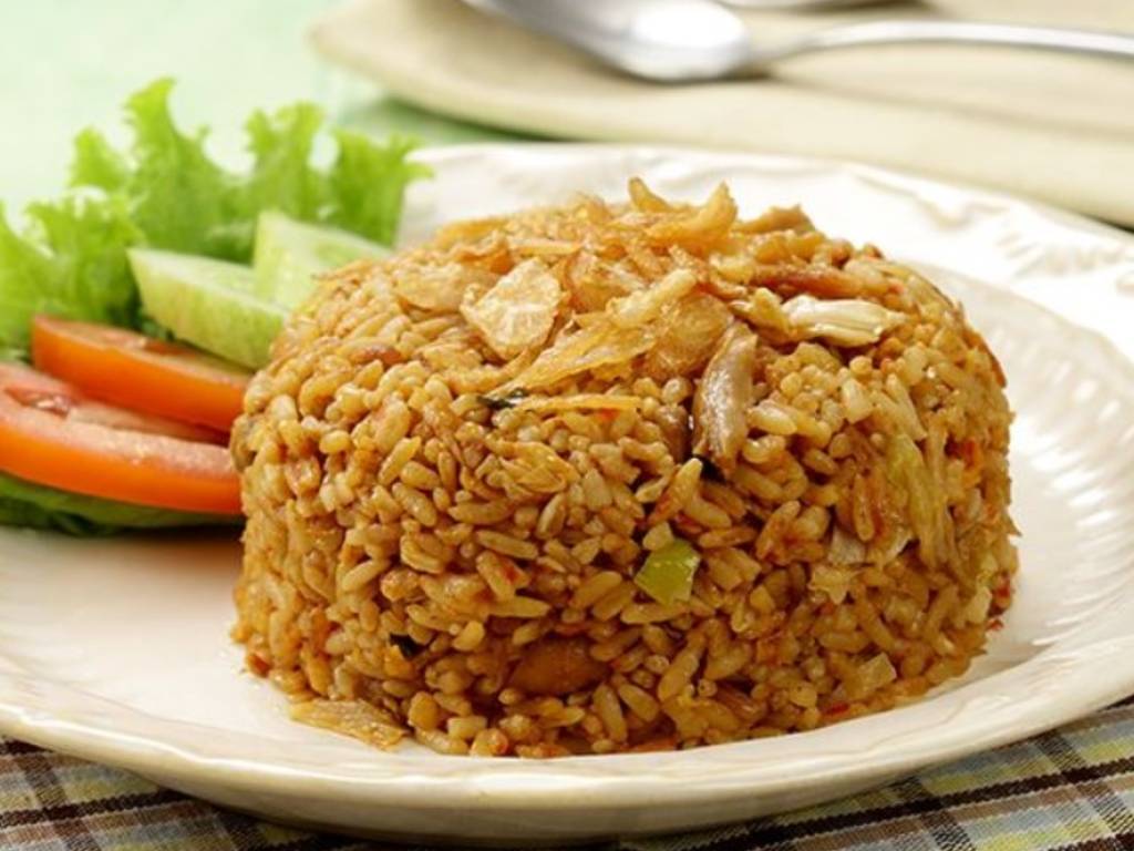Resep Nasi Goreng Spesial Ala Restoran Bikin Ketagihan | Tagar