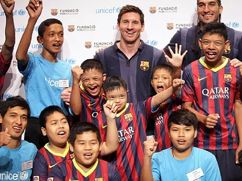 Lionel Messi dan anak-anak disabilitas