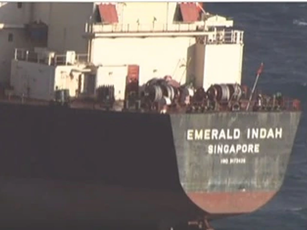 kapal curah MV Emerald Indah