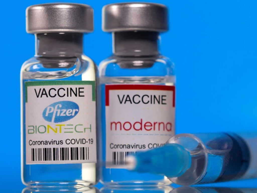 label vaksin di botol