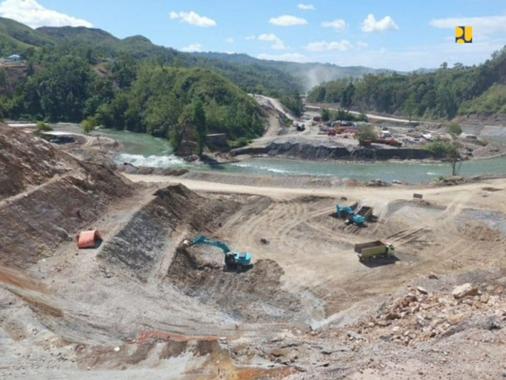 Bendungan Way Apu Kabupaten Buru Maluku