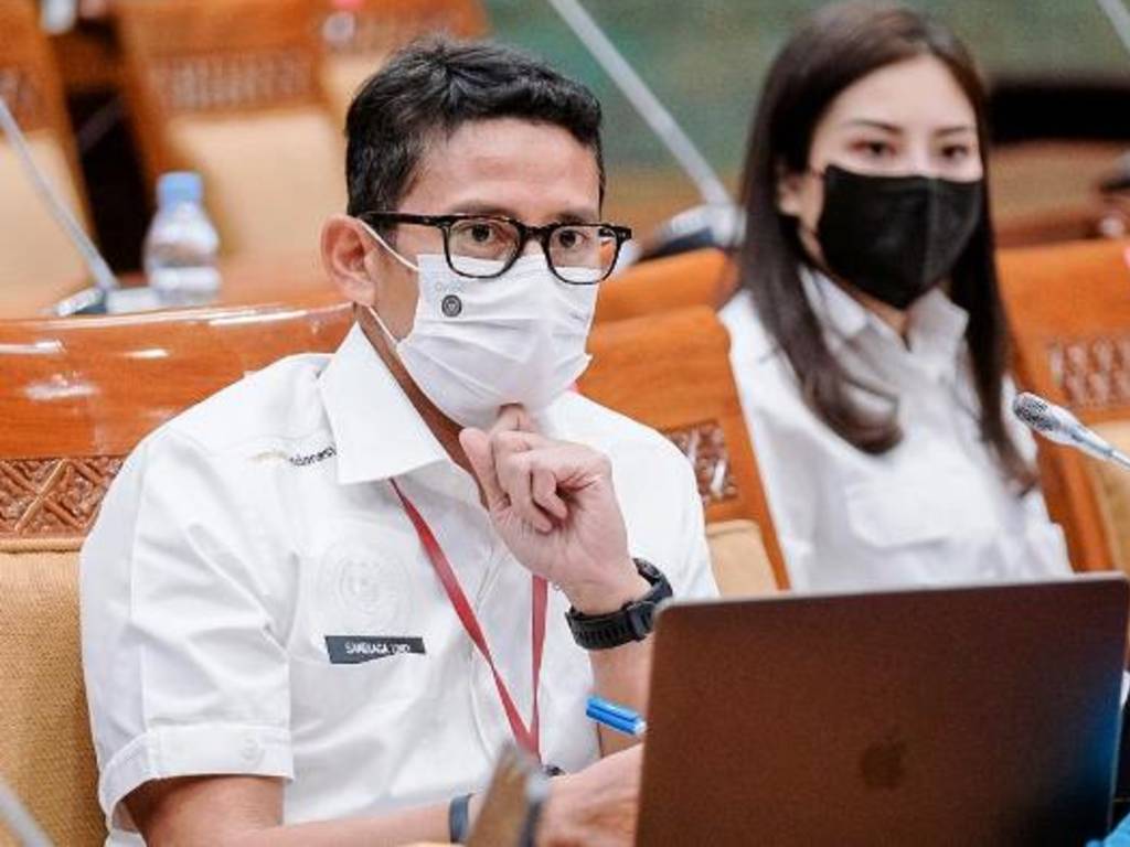 Sandiaga Uno