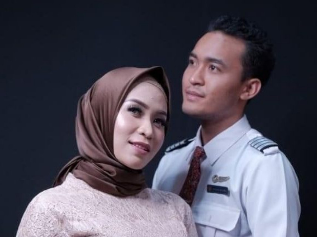 Anoure Aslama dan Istri