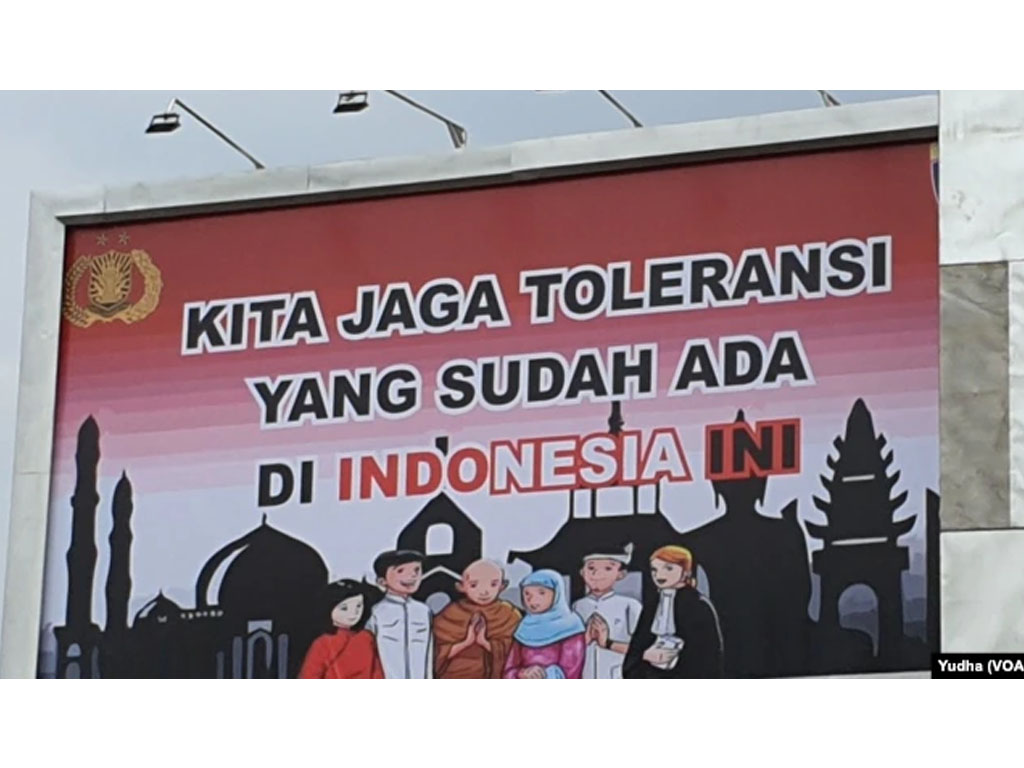 Sebuah baliho di Manahan solo Jawa Tengah