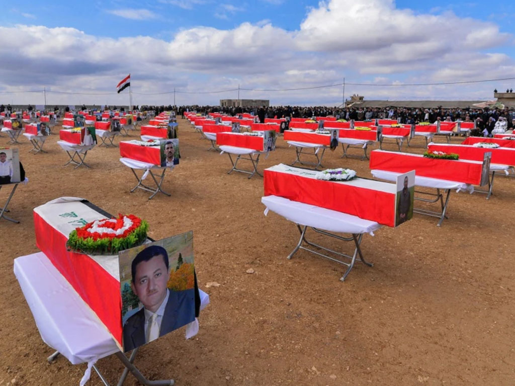 pemakaman massal 104 orang warga etnis Yazidi