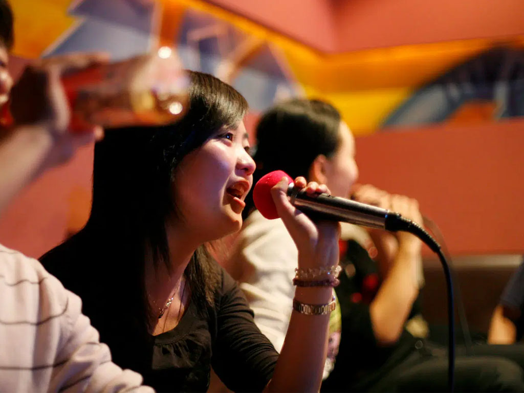 Karaoke di China