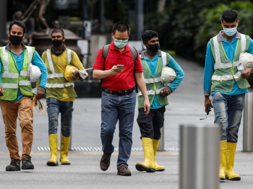 Pekerja migran di layanan-layanan penting