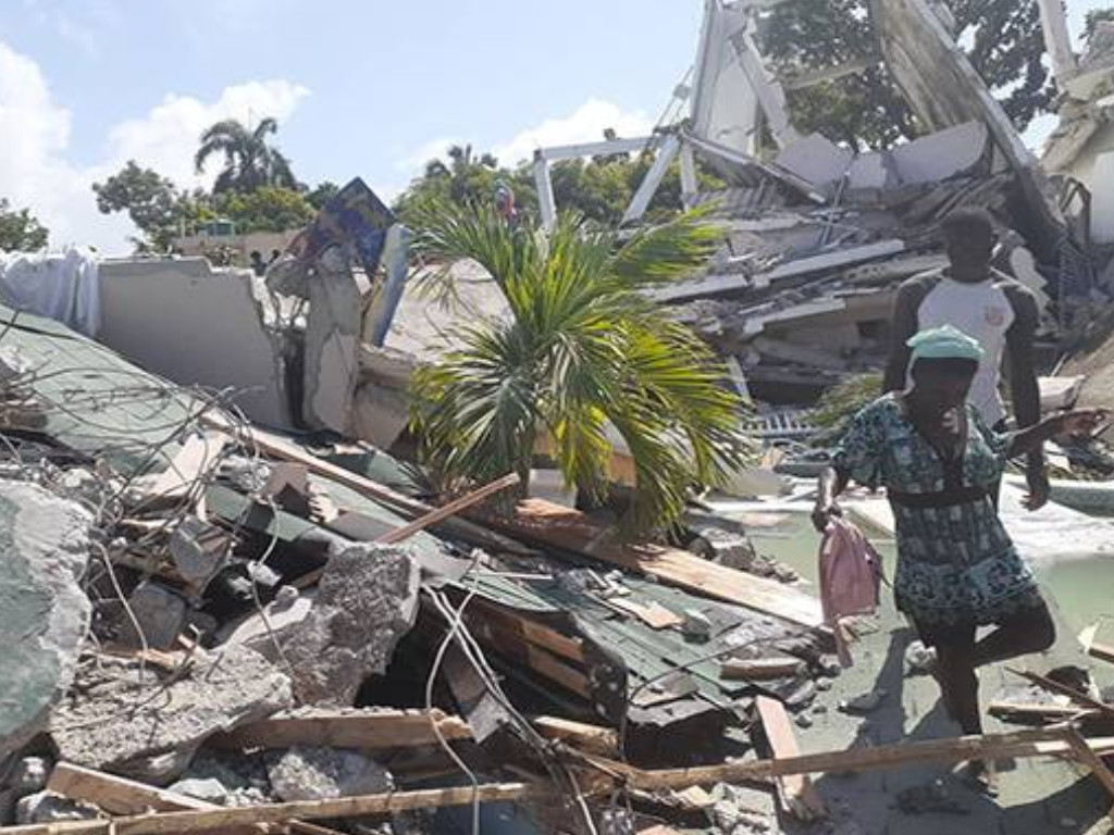 Gempa Haiti