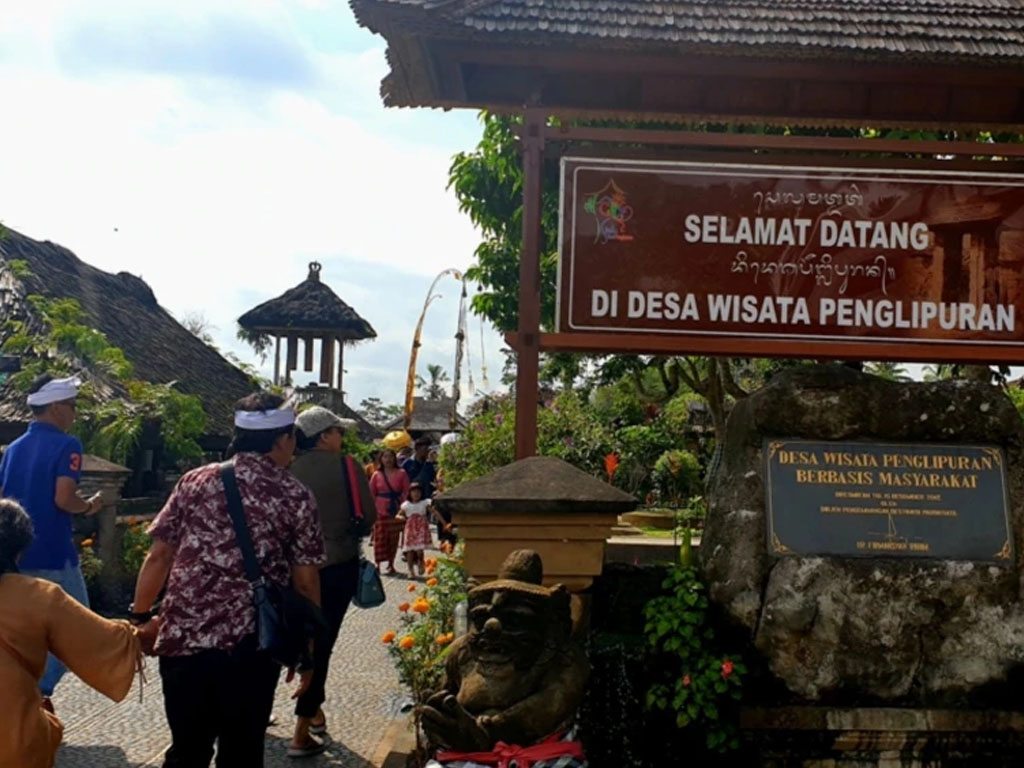 Gapura masuk Desa Wisata Penglipuran