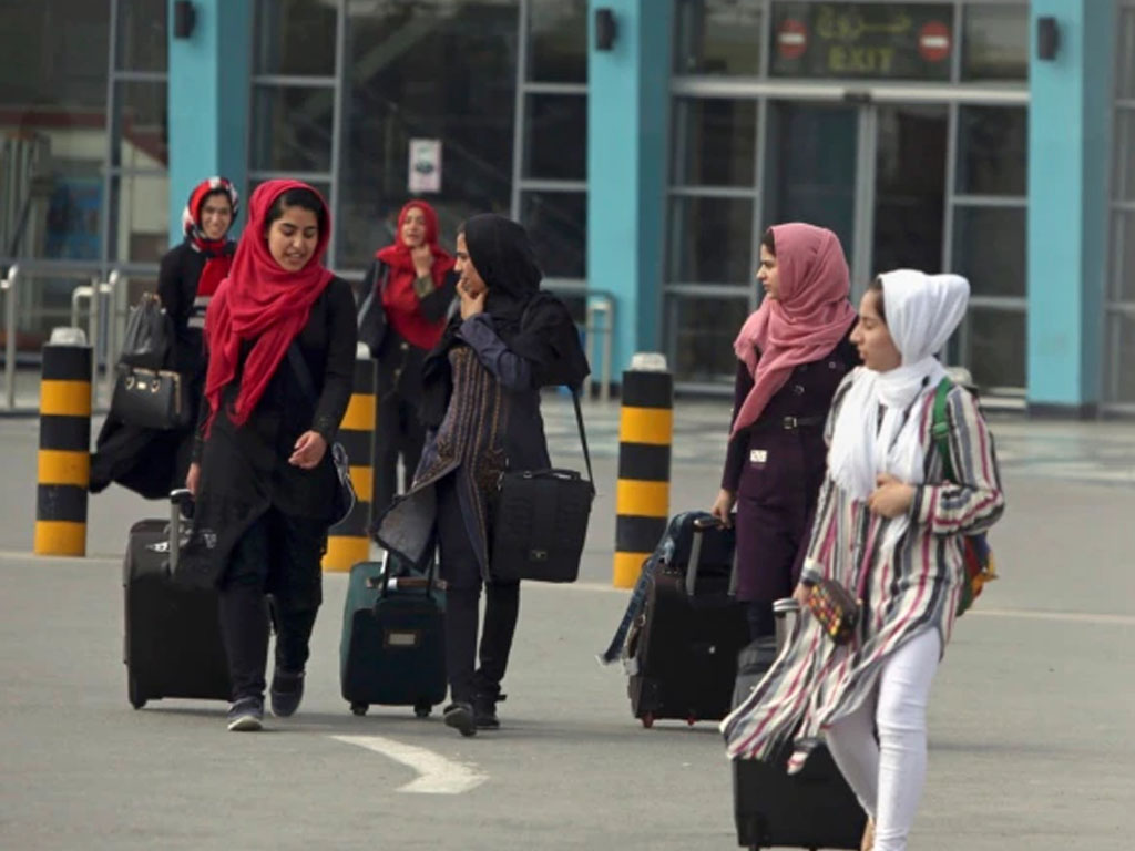 Anggota tim robotika perempuan Afghanistan