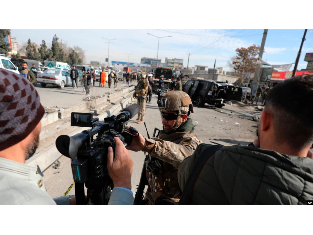 Polisi keamanan Afghanistan blokir seorang jurnalis TV