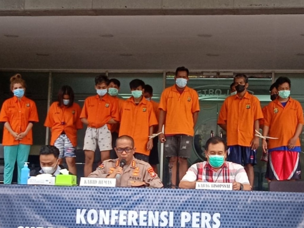 Penipuan catur baim wong