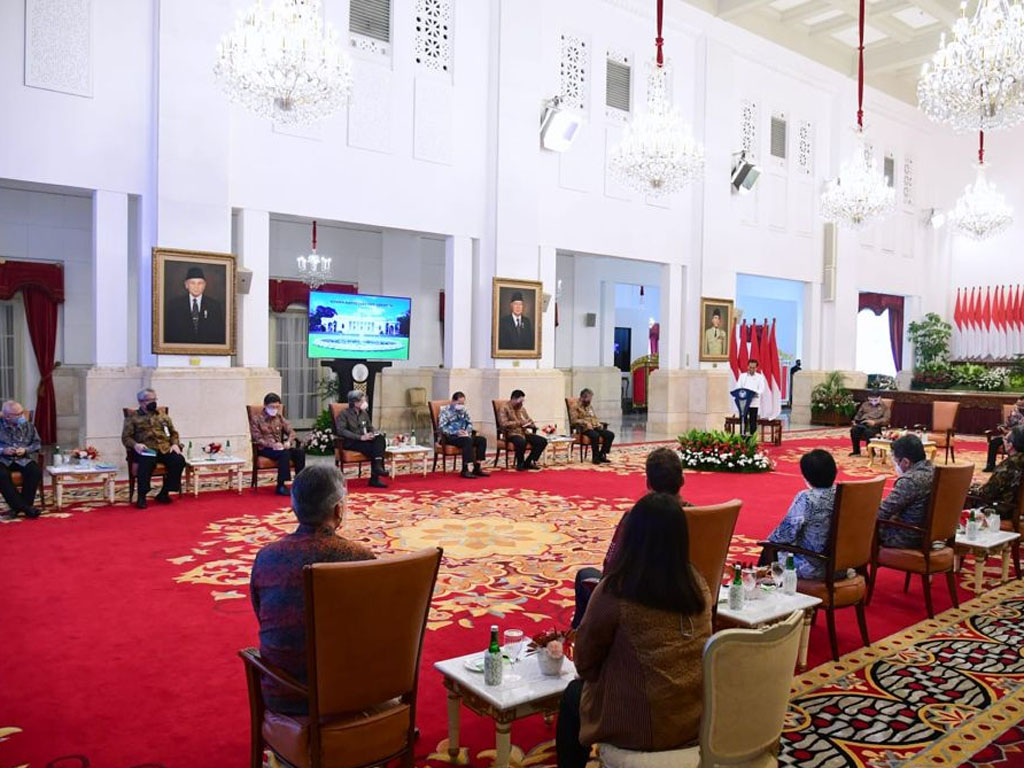 jokowi dengan wakil2 dirut bank