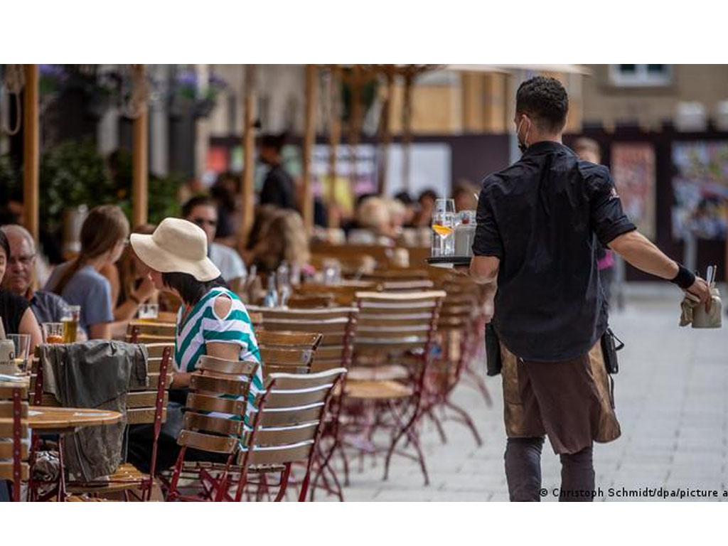 Restoran dan Cafe di Jerman kekuarangan pekerja