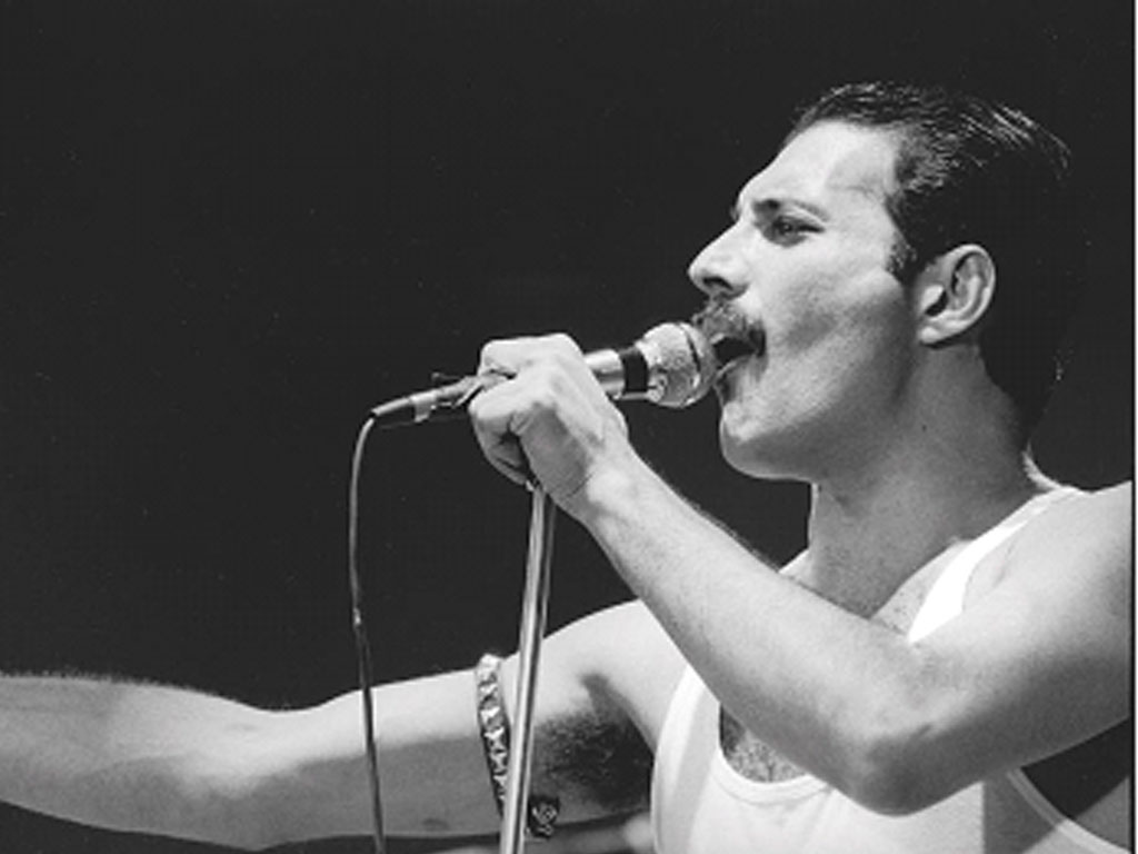 freddy mercury di live aid