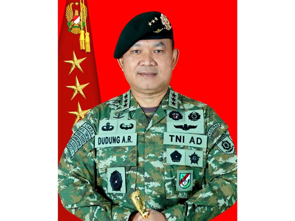 Pangkostrad Letjen TNI Dudung Abdurachman