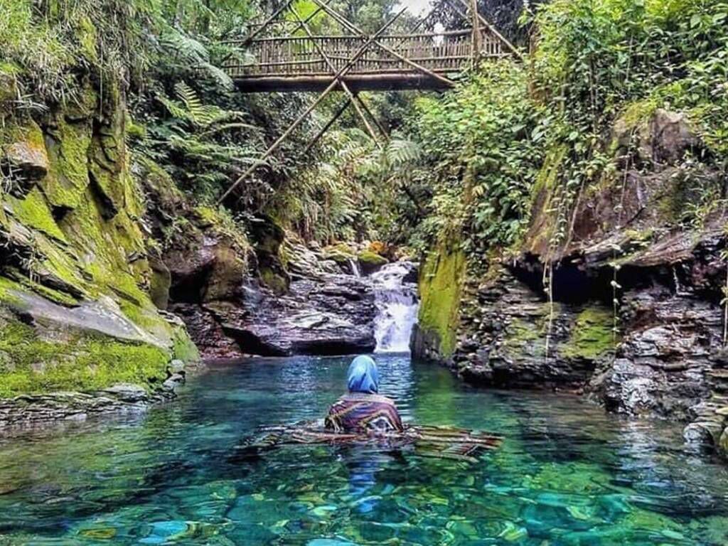 Curug Balong Endah