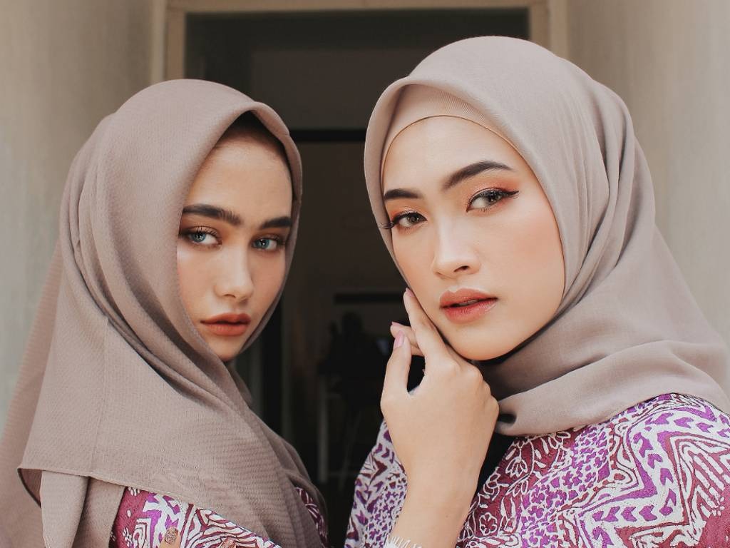 Bahan Hijab yang Cocok Bagi Wajah Bulat